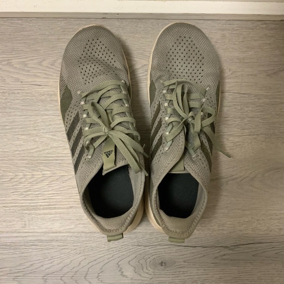 Adidas Men's Green Sneakers - Picture 1 of 2